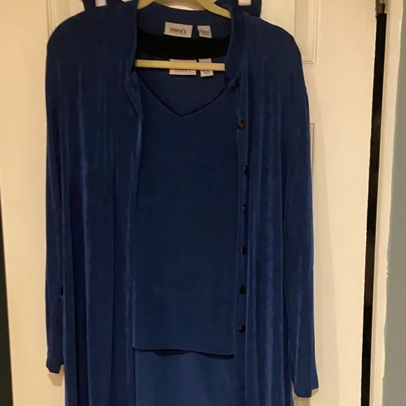 Chico's Travelers Blue Ensemble 3 Pieces Size 2 - Picture 3 of 10
